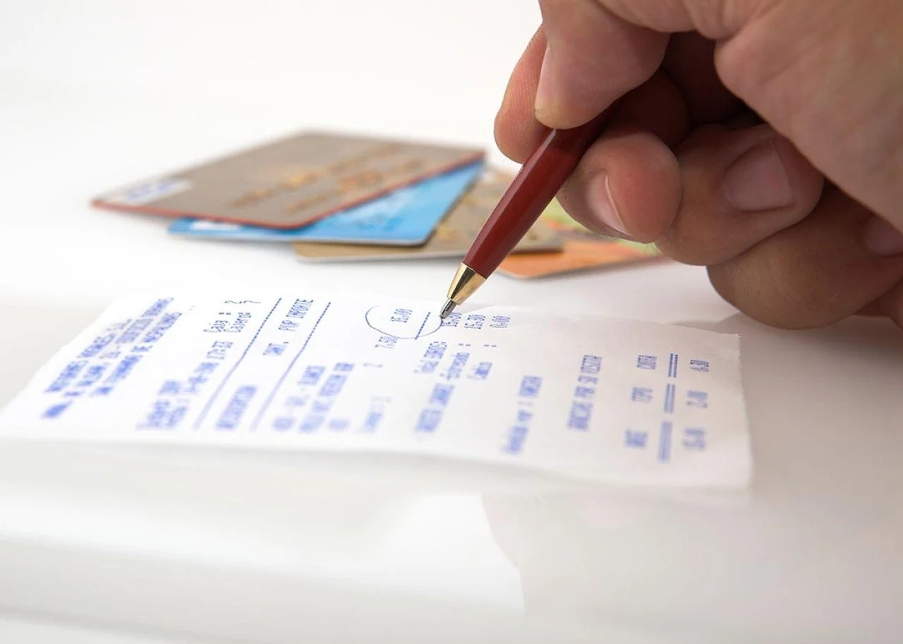 Average credit card debt increased 10% to $6,501 in 2023